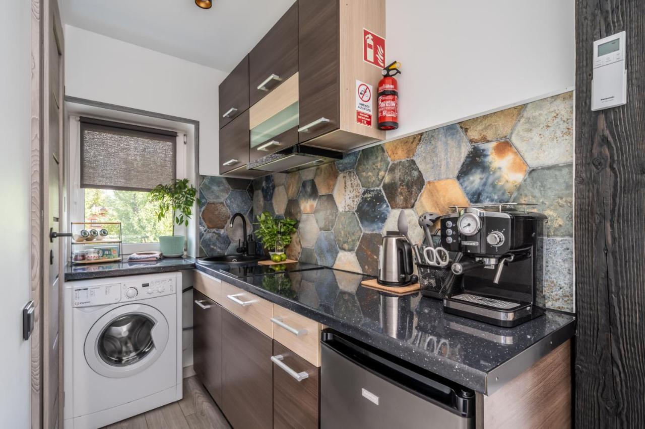 Villa Family Garden House With Free Private Parking & Playground Riga Exterior foto